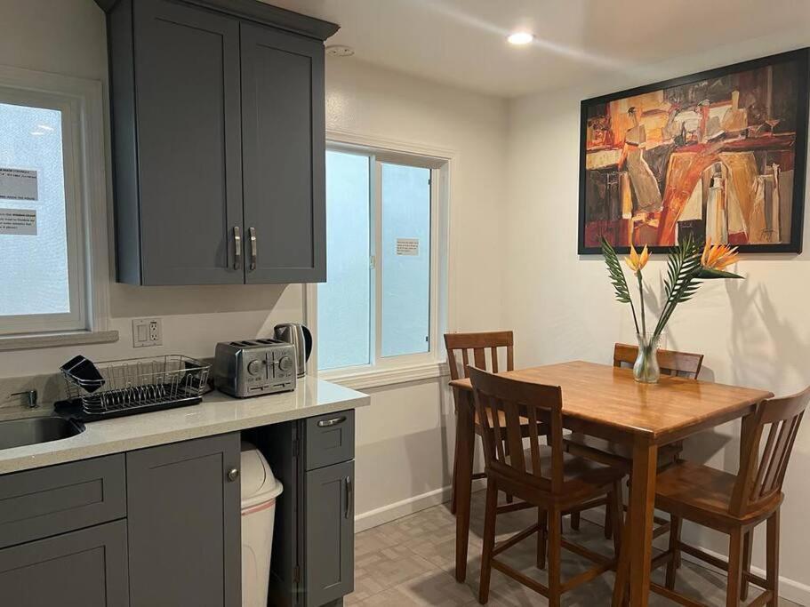 Affordable Private Rooms With Shared Bath Kitchen Near Sfo Daly City Esterno foto